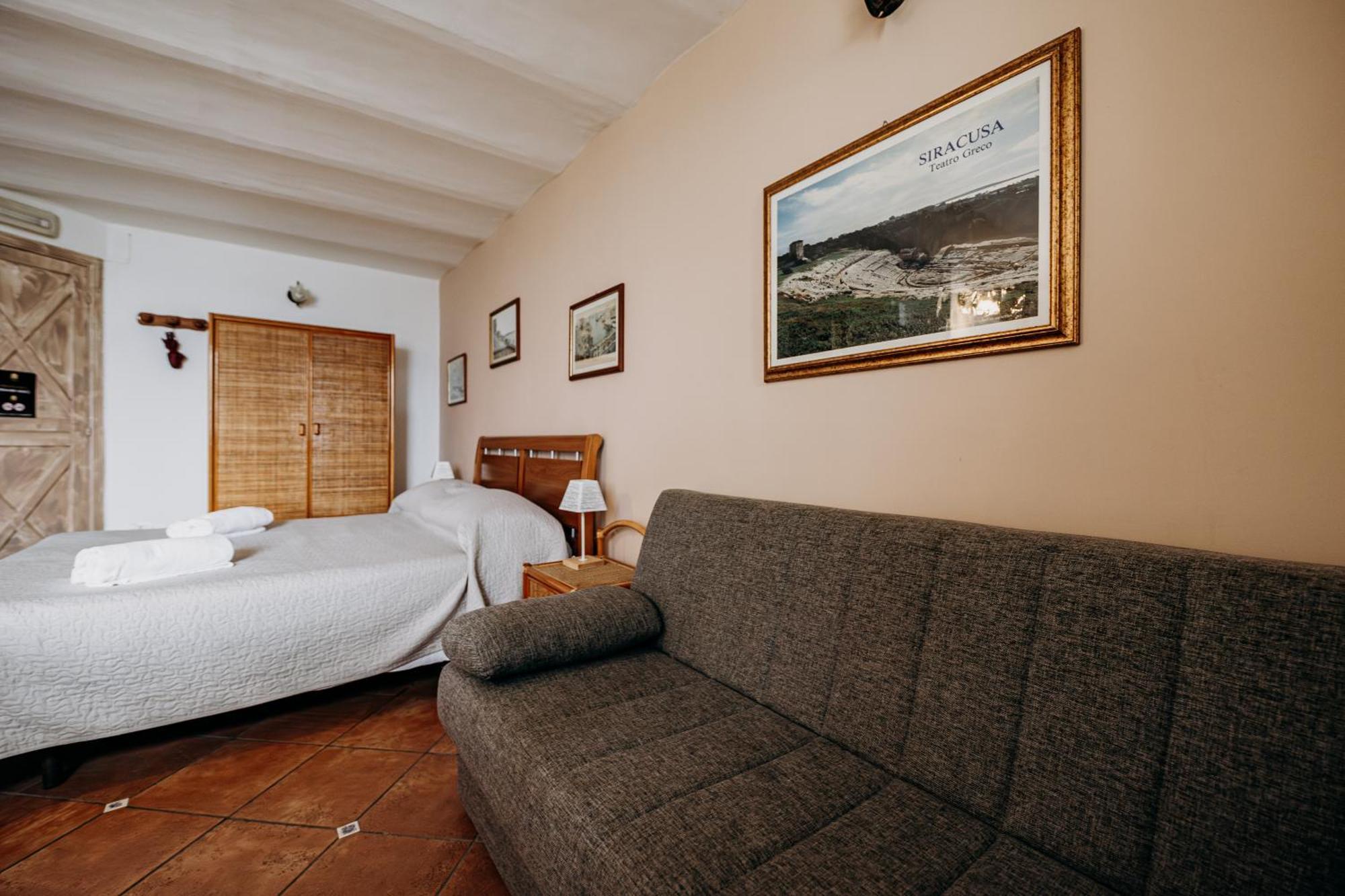 Case Vacanze Vista Mare Syracuse Bagian luar foto